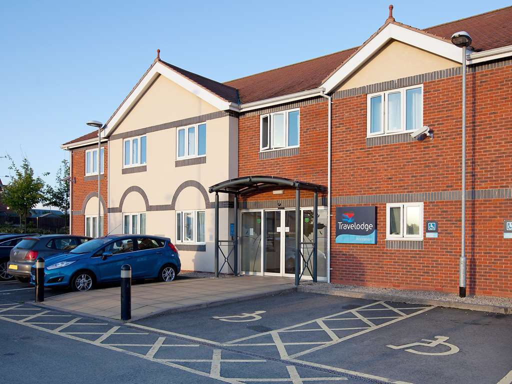 Travelodge Ludlow Bagian luar foto